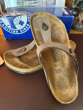 Birkenstock Brown Suede Gizeh Sandals